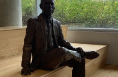 Statue